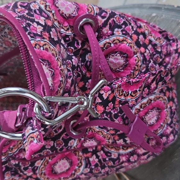 Vera Bradley Raspberry Medallion Glenna Hobo Cotton Satchel Shoulder Bag - Picture 7 of 15